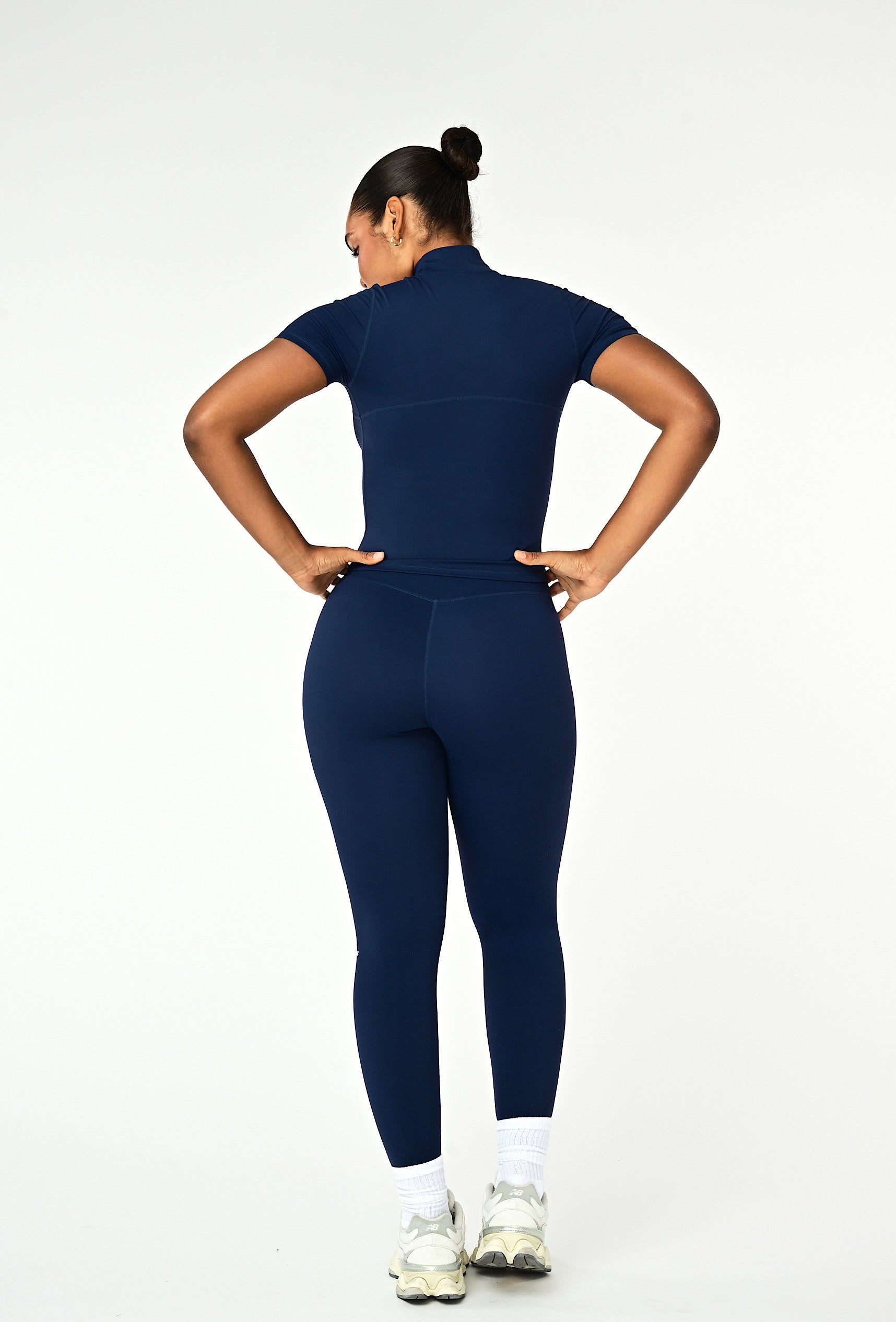 Contour Mock Neck - Navy