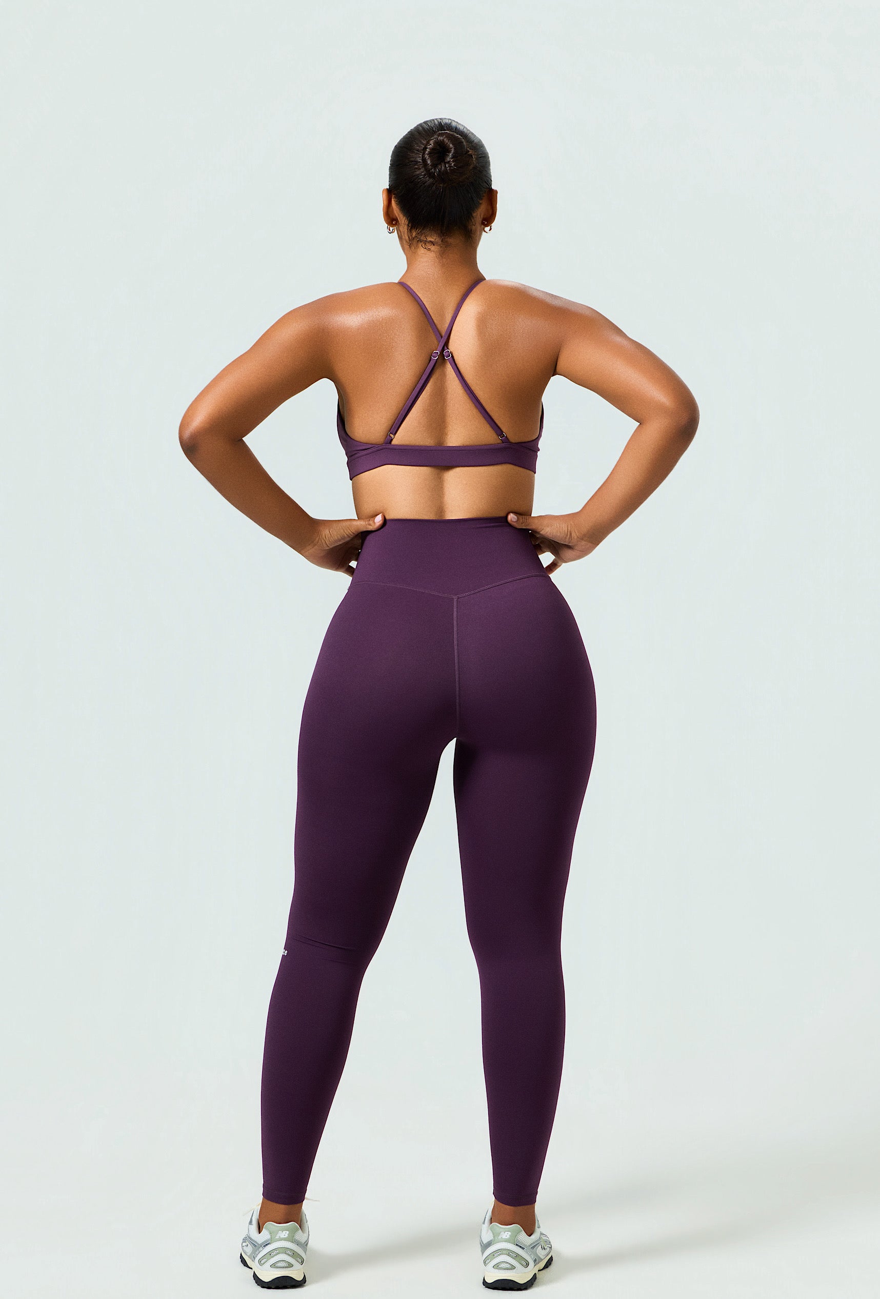 Essential Legging - Plum