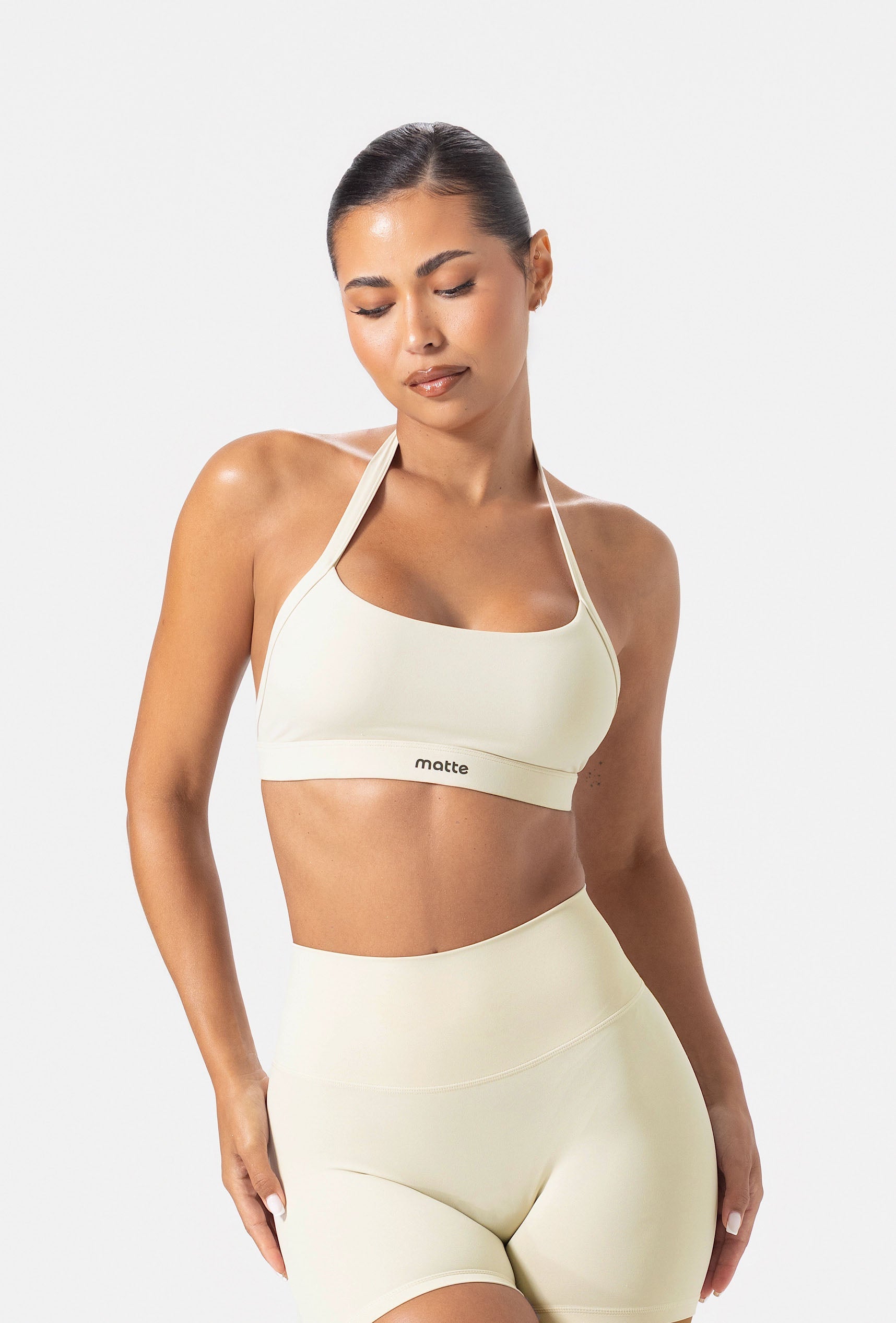 Form Halter Bra - Vanilla