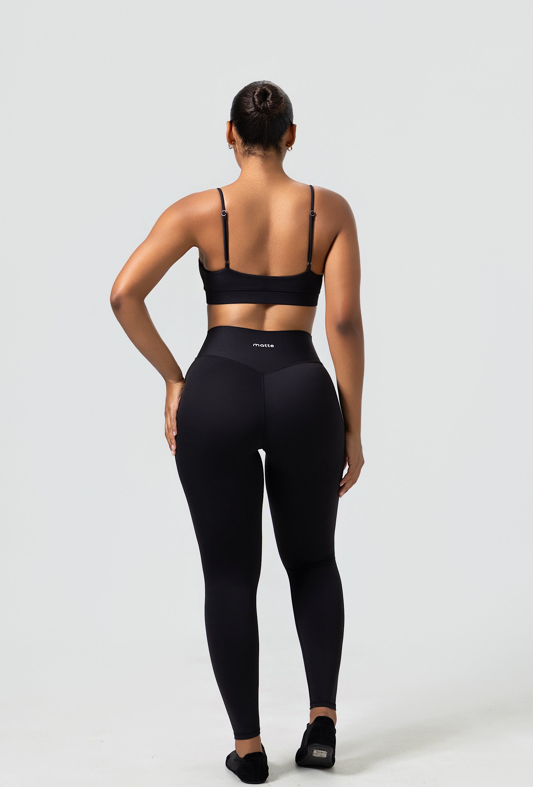 Form Legging - Black