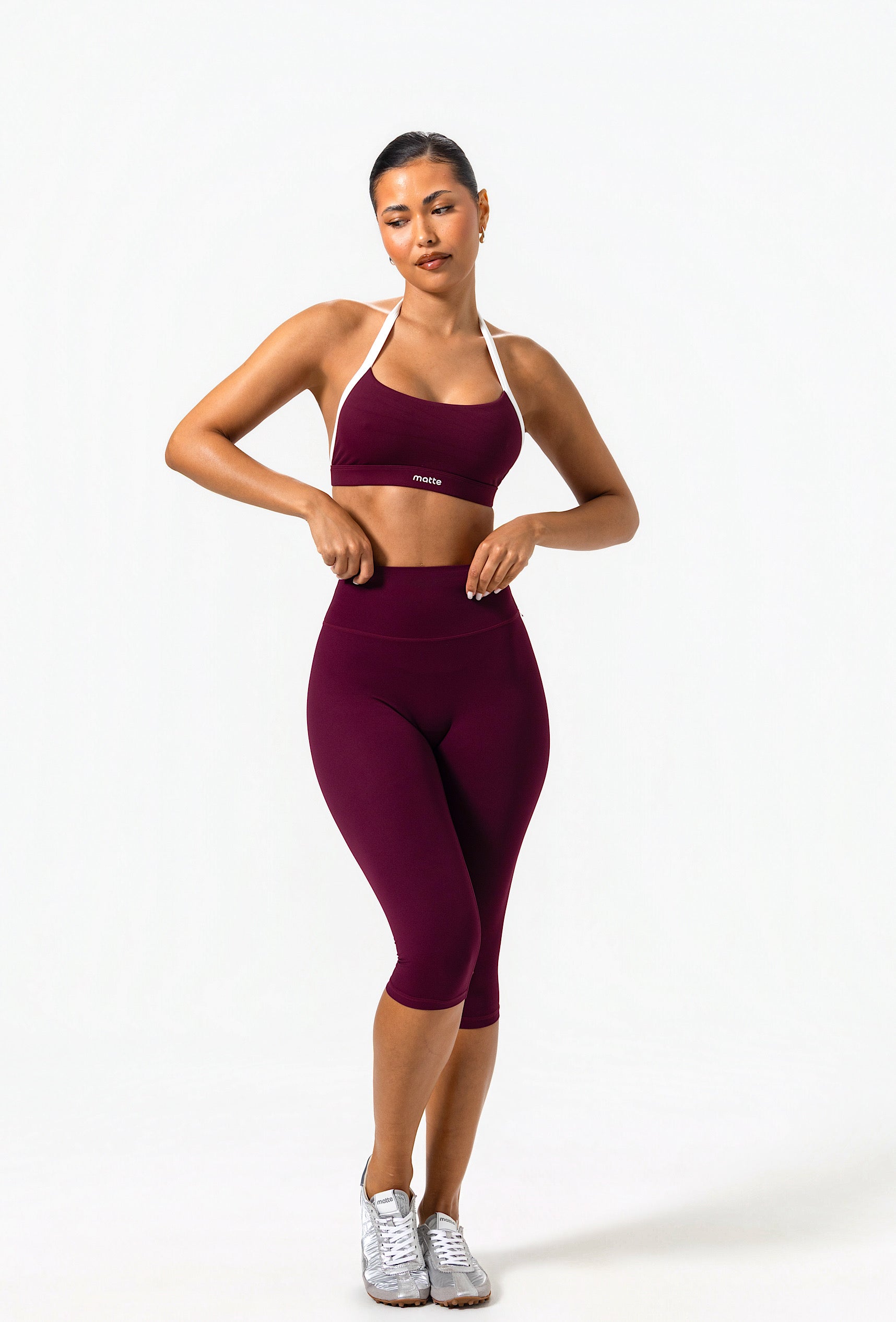 Capri Essential Legging - Burgundy