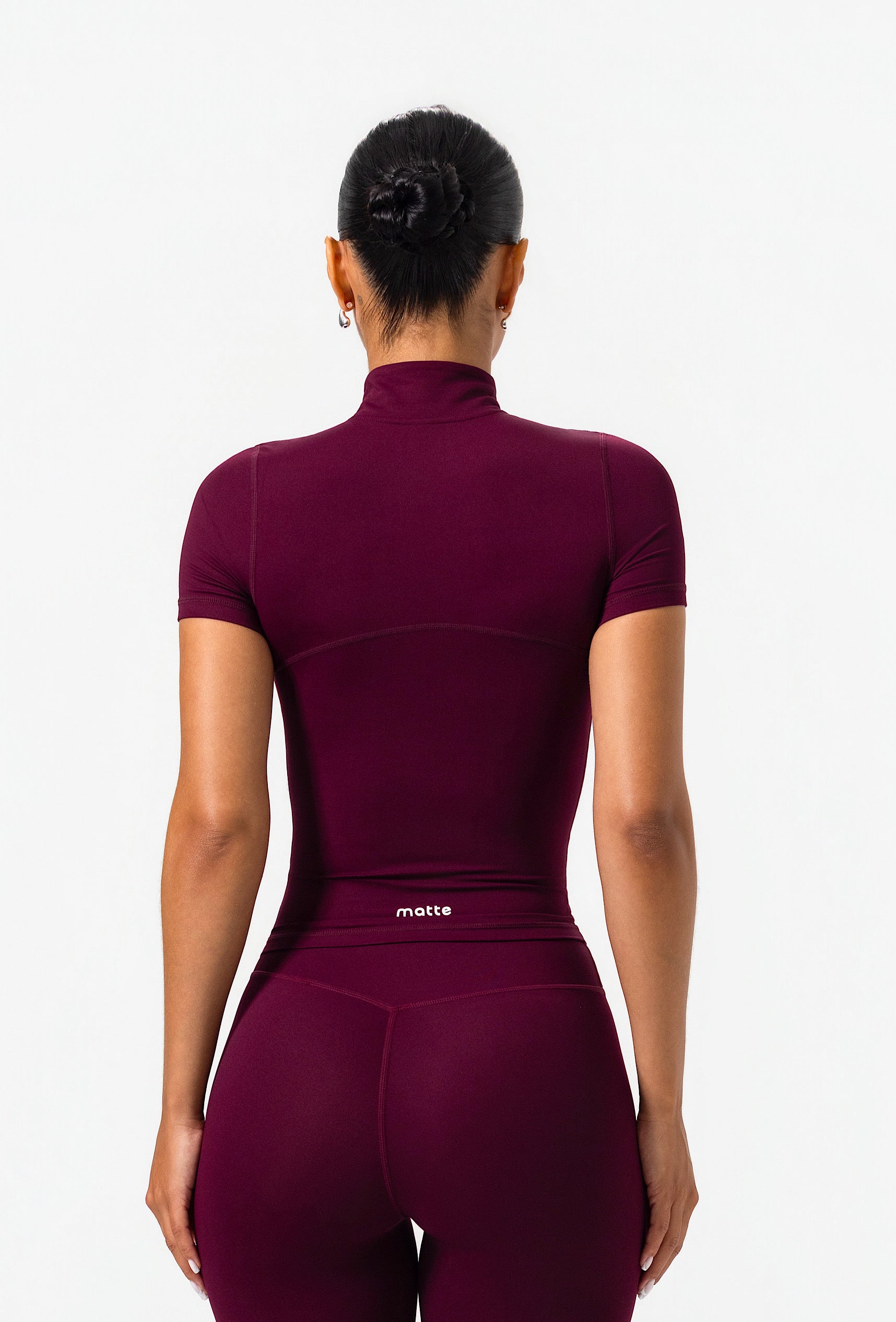 Contour Half Zip Short Sleeve - Burgundy