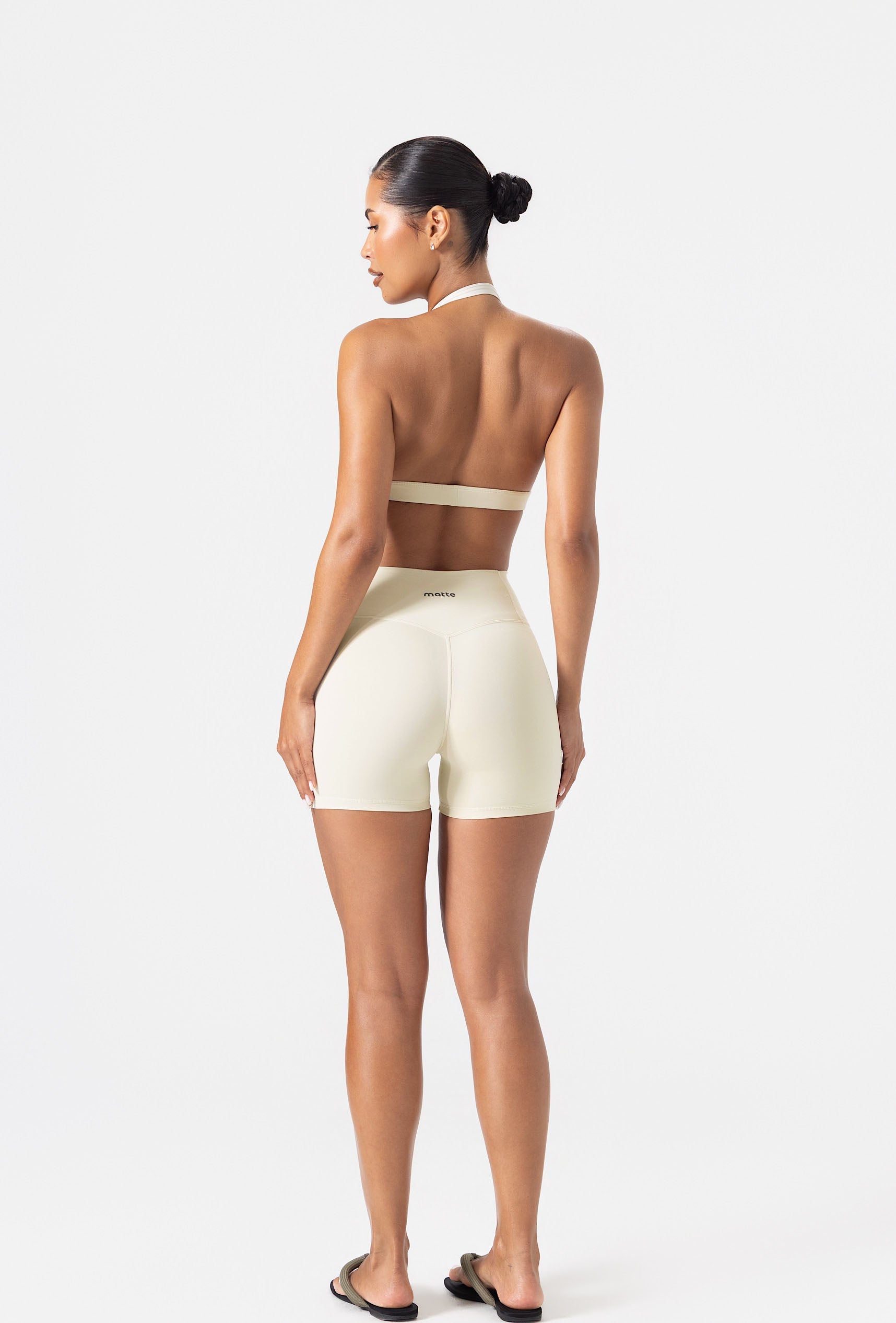 Essential 4" Biker Shorts - Vanilla