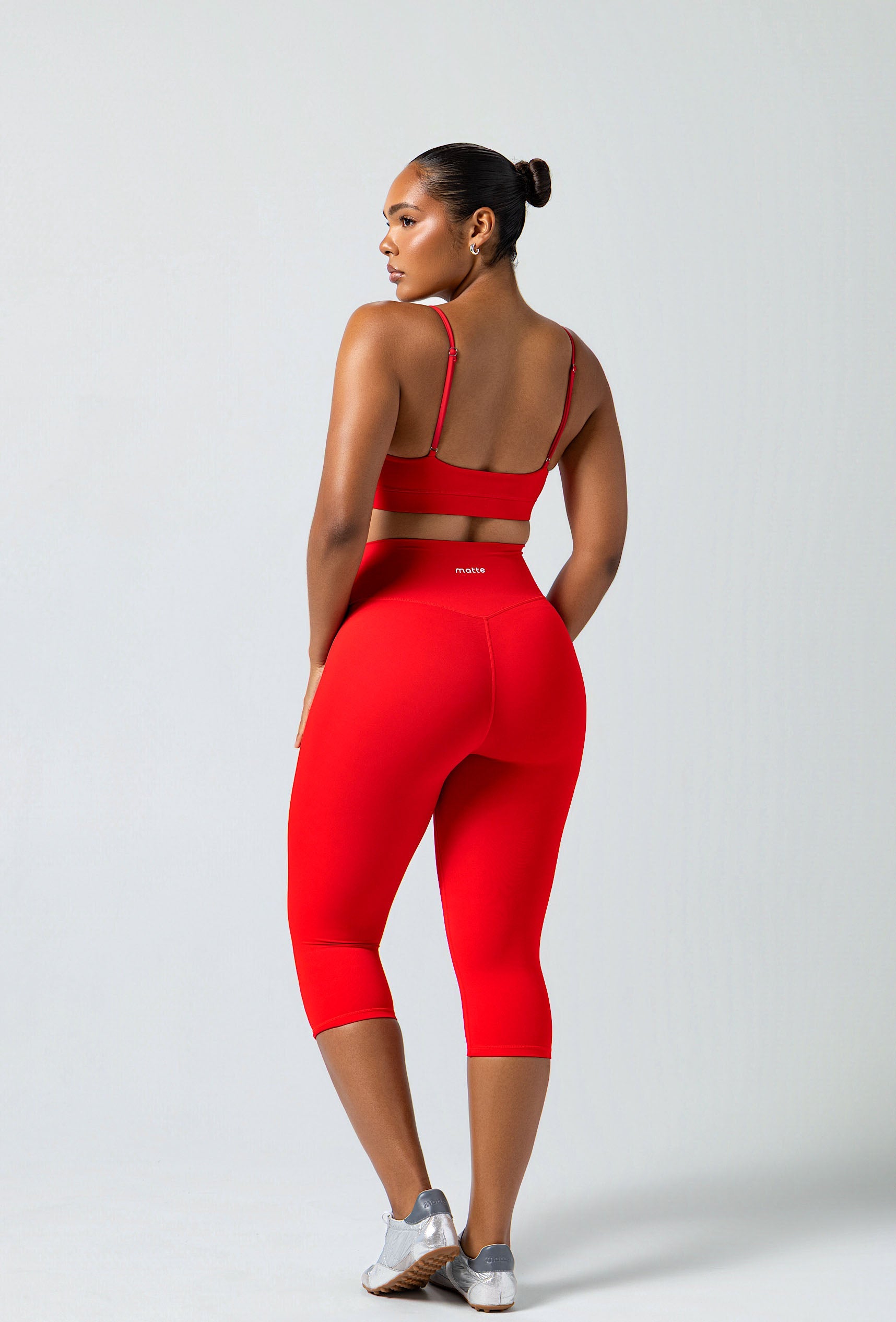 Capri Essential Legging - Maraschino